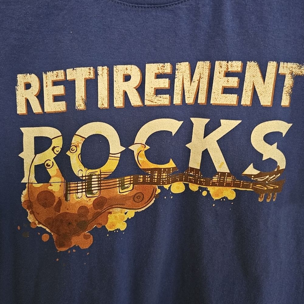 Retirement Rocks T-Shirt.   V - Picture 2 of 3